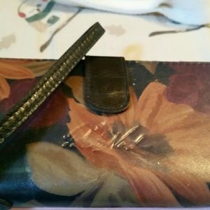 Patricia Nash wallet